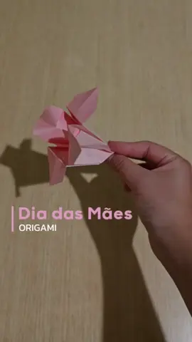 Preferem com cortes q nem este vídeo, ou sem cortes? #origamitutorial #origami #diadasmaes 