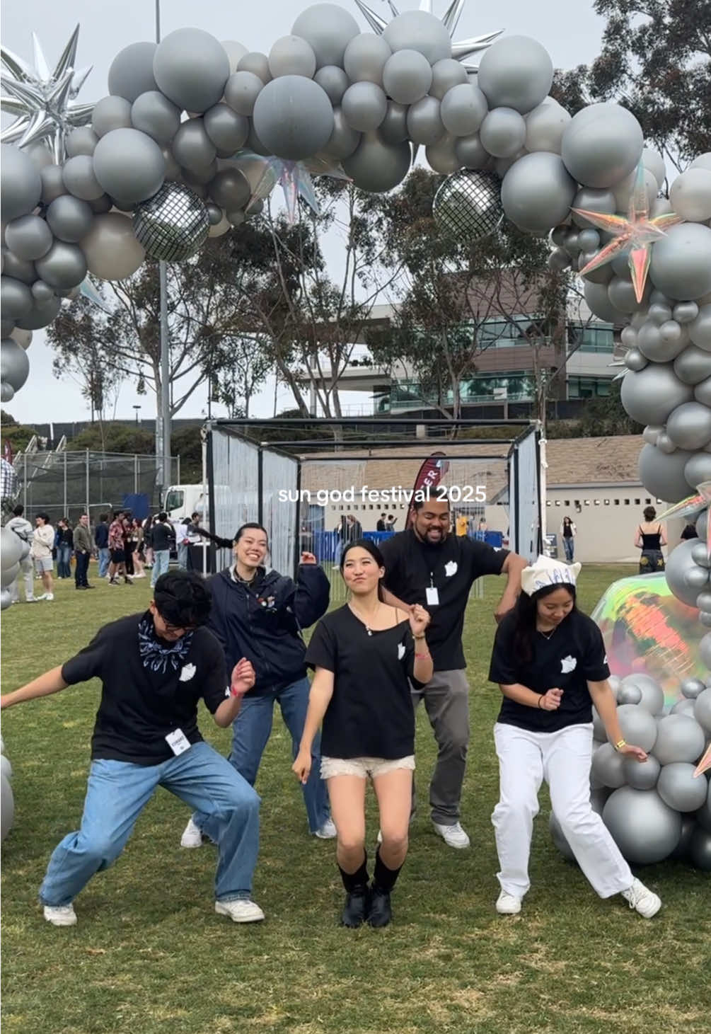 with the best team in da world 🌞 #sgf2025 #sungodfestival #ucsandiego #discolines 