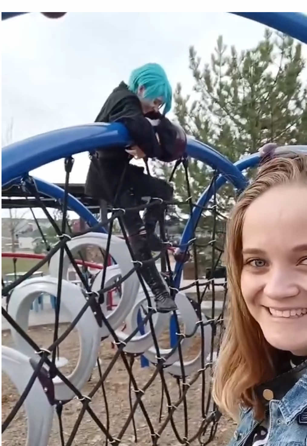 I didn’t think I had anything to post for Star Wars Day this year, & then @Shannon Lee sent me this treasure from the Halloween Twisted Wonderland & Star Wars cross over I did 🤣 #maythe4th #maythe4thbewithyou #starwars #twst #floydleech #octavinelle #twistedwonderland #jedi #chaoticgood #merman 