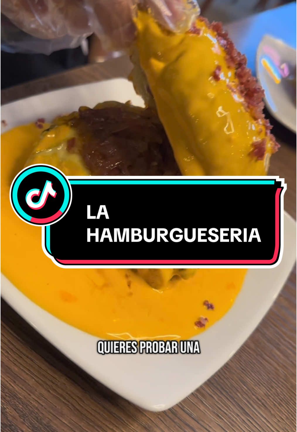 PARTICIPA Y GANA @LaHamburgueseriaCuenca @Pablo Maldonado A @Peter Maldonado #participante #burguer #smash #restaurant #twins #gemelos 