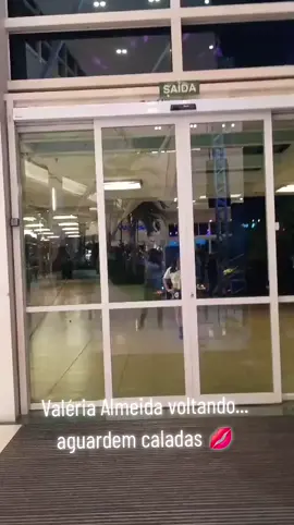 Embaixo de cada face de mulher existe uma beleza escondida que só o amor-próprio e a autoestima são capazes de revelar. Empodere-se! 🌹#valalmeida #foryoupage #valeriaalmeida #carisma #respeito #fyp #fy #ladygaga #selenagomezcover #selenagomez #amorproprioetudo🌹❤️ 