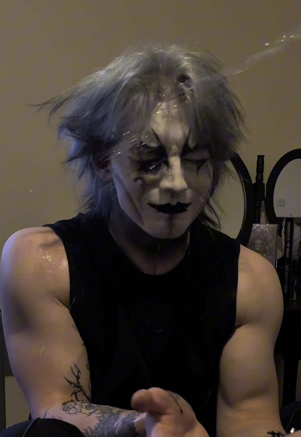 How I take off my goth makeup 😌 #goth #gothic #gothaesthetic #gothmakeup #gothboy goth gothic goth makeup goth boy