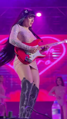 #bondedoforro #julianabonde 