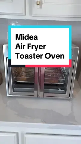 This air fryer toaster oven is a piece of art that has 1 million functions! Air fry your fish, cook your pizza, bake muffins, toast your bagels, dehydrate your oranges, and reheat your leftovers all with one machine. Amazing!!! #airfryer #kitchenappliance #appliances #cooker #toasteroven #homechef #cooking #kitchen #dinner #breakfast #ti#tiktokshopmothersdayi#tiktokshopcreatorpicks