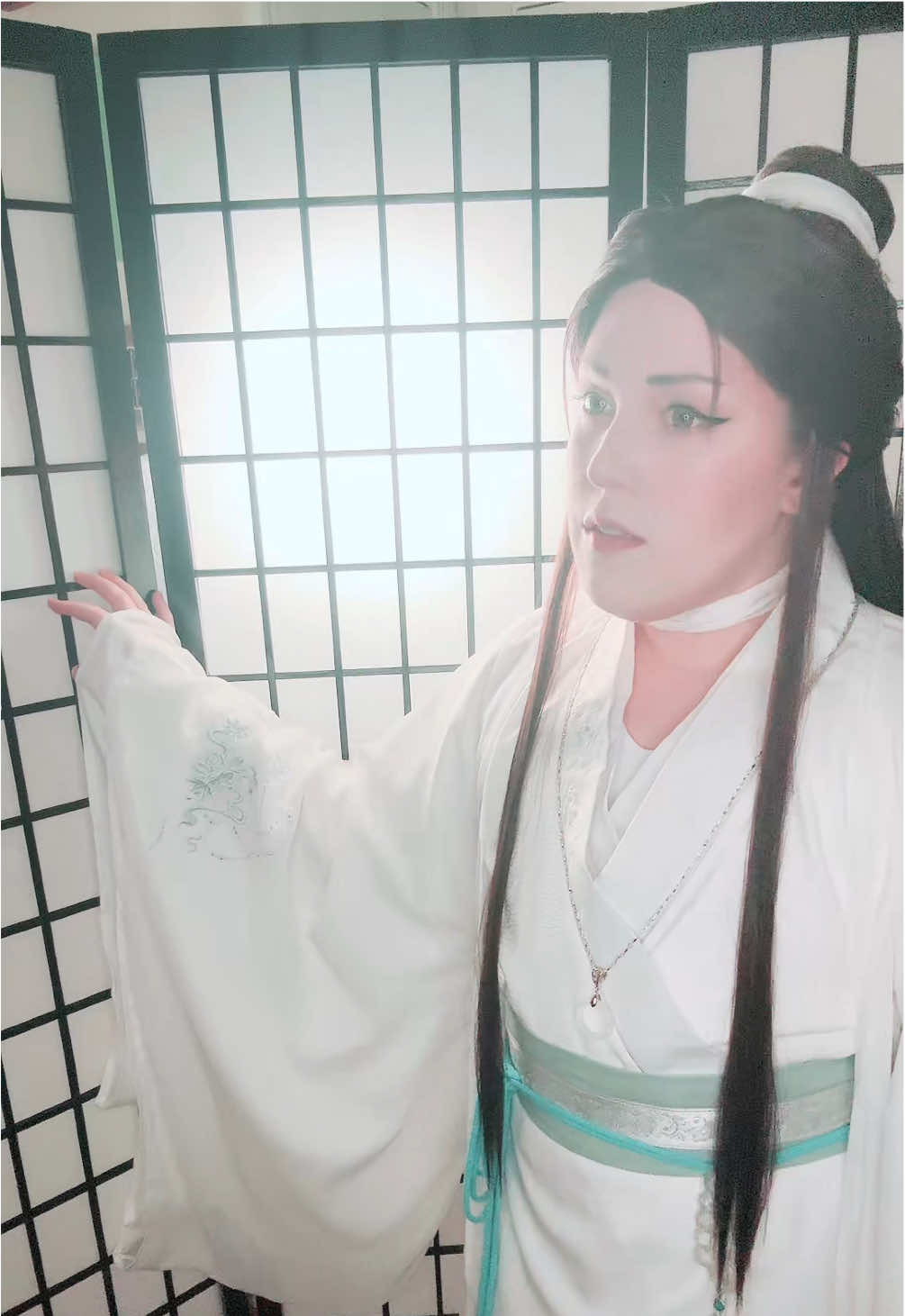 Body in abyss, heart in paradise….🦋 Finally got around to filming some content for Xie Lian! I love cosplaying him but this boy wears so many layers! 🥲 #tgcf #tgcfcosplay #xielian #xieliancosplay #danmei #danmeicosplay #heavensofficialblessing #heavenofficialsblessingcosplay #heavenofficialsblessingxielian #tgcfxielian 