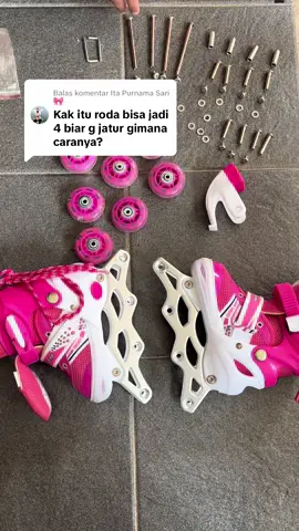Membalas @Ita Purnama Sari 🎀  Hai yang kemaren nanyain gimana cara pasang roda 4nya yah Bonus turorial pasang roda 4 paralel. Jadi sepatu roda ini bisa di setting sesuai kebutuhan