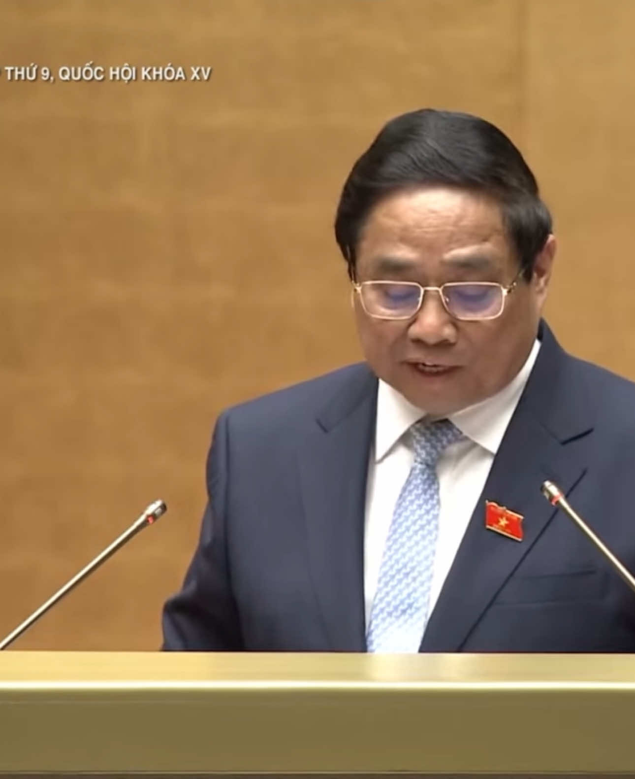 Bác Mẫn cười tươi thế 🤣  Nay bác Chính có câu mới rồi nè cả nhà ơi 🤣 #phamminhchinh 