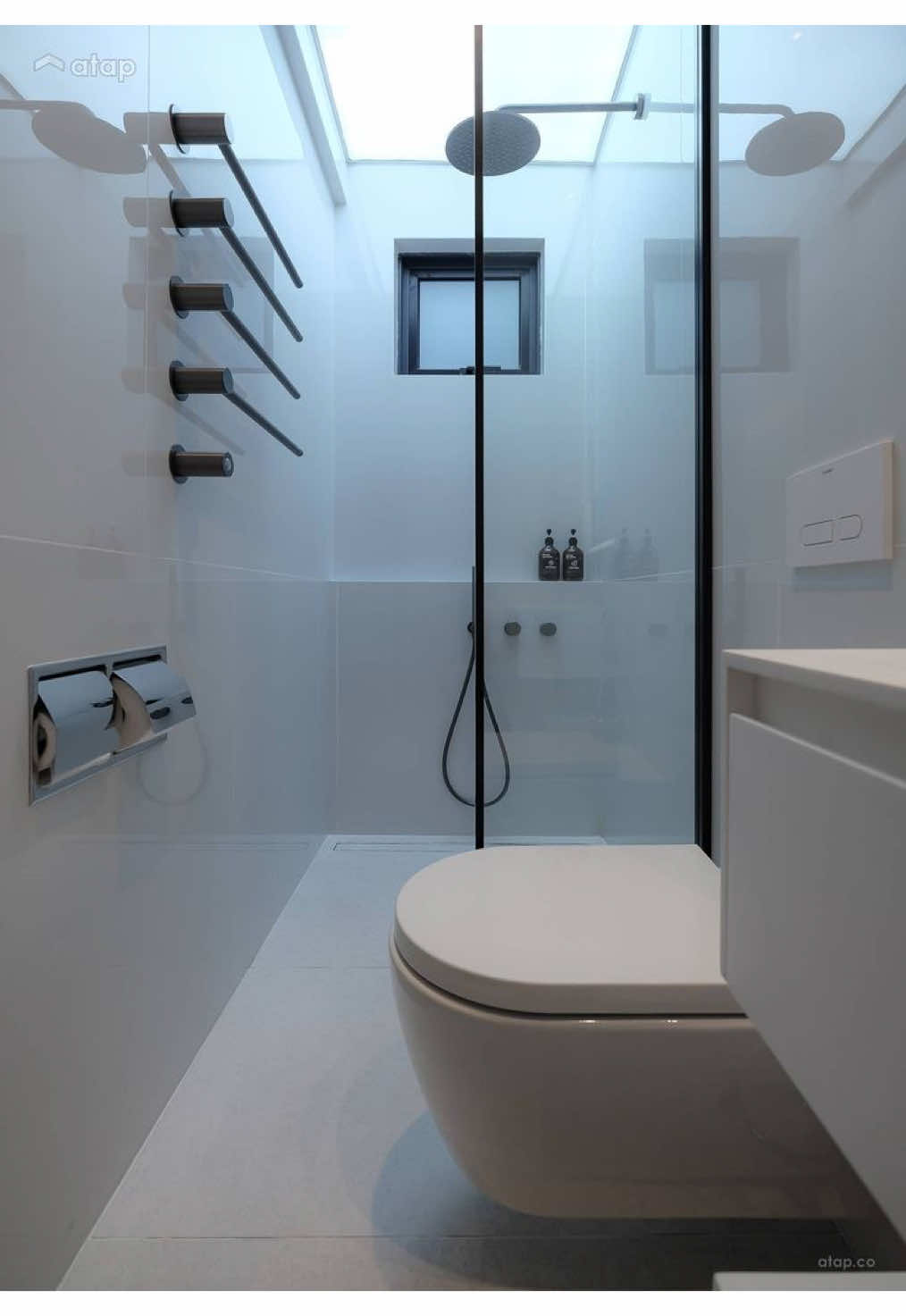 cairan pembersih ampuh membersihkan kerak wc, toilet, kamar mandi dan porselen #pembersihrumahtangga 