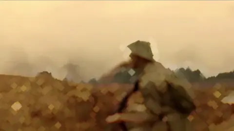 “Trên nóc hầm De Castries, lá cờ đỏ sao vàng tung bay – minh chứng cho ý chí bất khuất của cả một dân tộc!” “56 ngày đêm rung chuyển địa cầu – Điện Biên Phủ, bản hùng ca vang mãi với non sông.”#hochiminhmuonnam🇻🇳 #ngay7thang5nam1954 #chienthangdienbienphu #lịchsửviệtnam #điệnbiên #chiếntranh #hashtag #vonguyengiap 