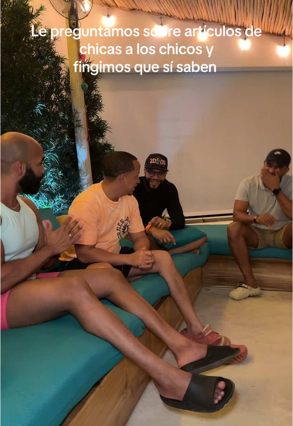 😂😂😂😂😂 tan en la cosa los mushaa, que dice el público. #trend #chicos #beauty #chistes 