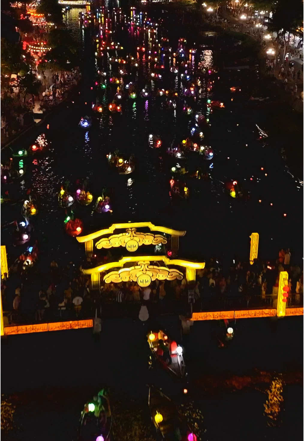 Bạn đã ghé thăm phố cổ chưa... Hội An ... Miền di sản  #hoian #trend #flycamdanang 