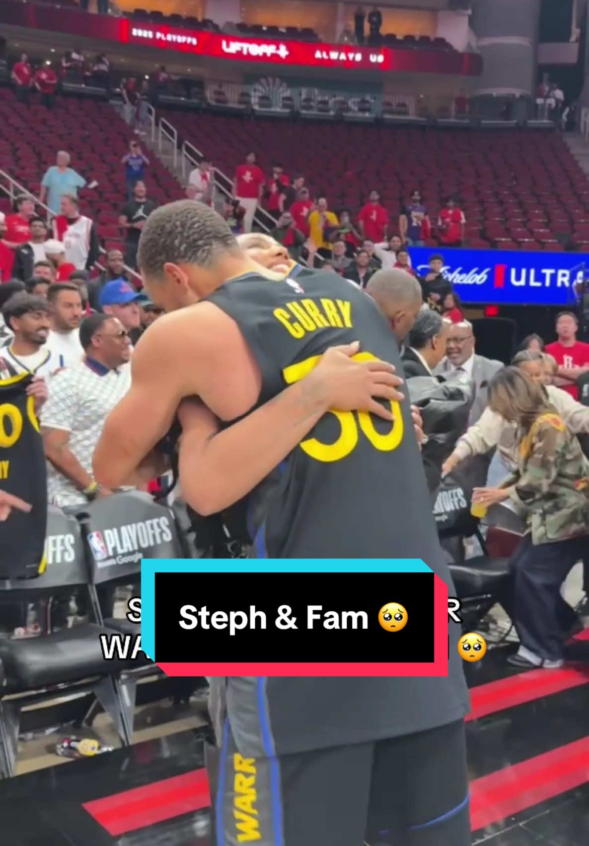 Postgame family time 🙌 #NBA #NBAPlayoffs #Basketball #StephCurry #Warriors 