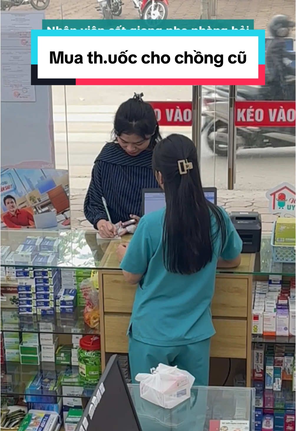 Người phụ nữ vội vàng đến nhà thuốc tìm mua gì đó cho chồng cũ #NhaThuocThaiBinh #story #hethongnhathuocthaibinh #mamatgr