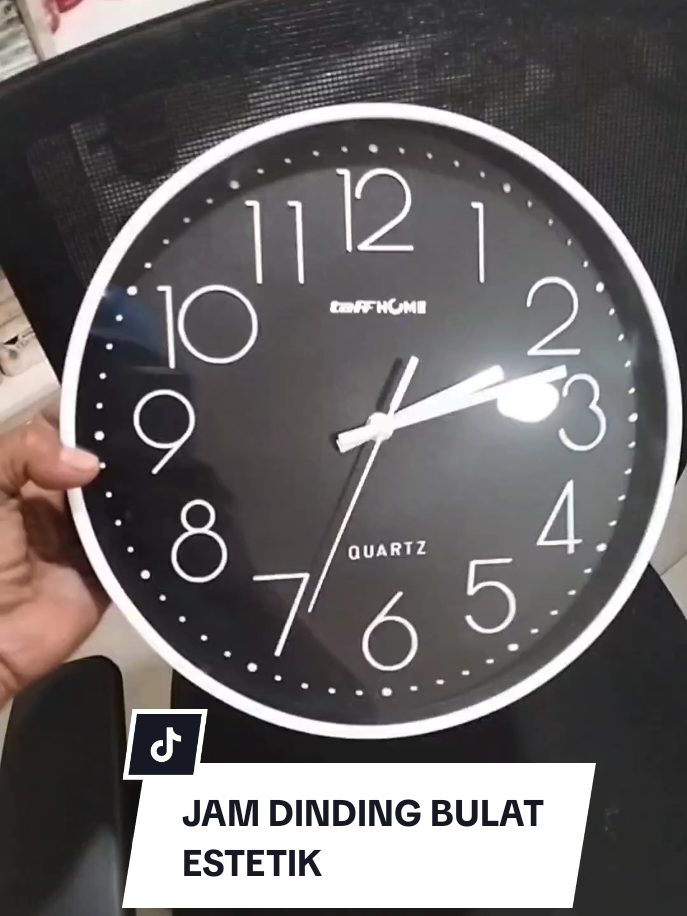 JAM DINDING TAFFHOME #jamdindingminimalis #jamdindingelegan #mjamdindingquartz #jamdindingmurah #jamdindingestetik #jamdindingbulat 