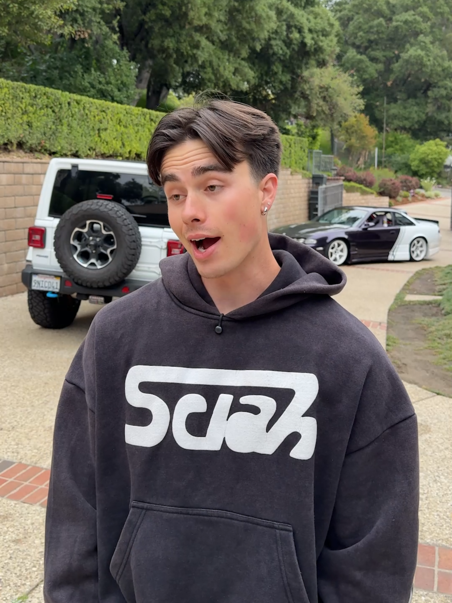 my sister made me do this 🙄 #sister #car #crash #broken #family #carsoftiktok #fyp #foryoupage #austinmollno #thesignguy #signguy