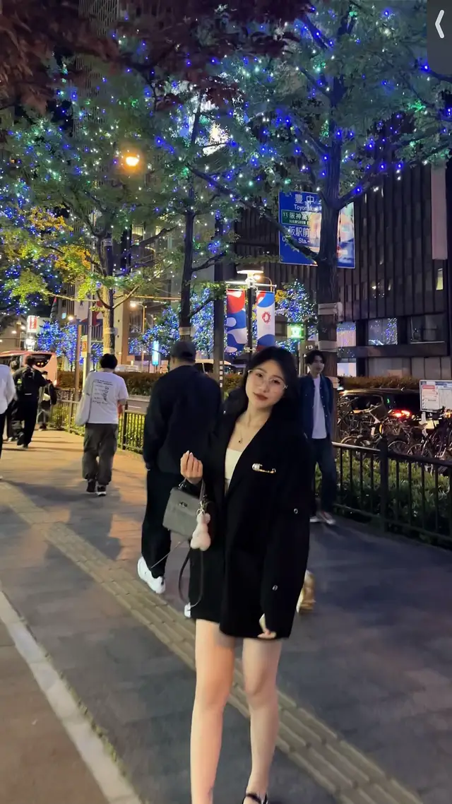 Hãy sống với vẻ đẹp của riêng mình và nở rộ như 1 bông hoa🥰