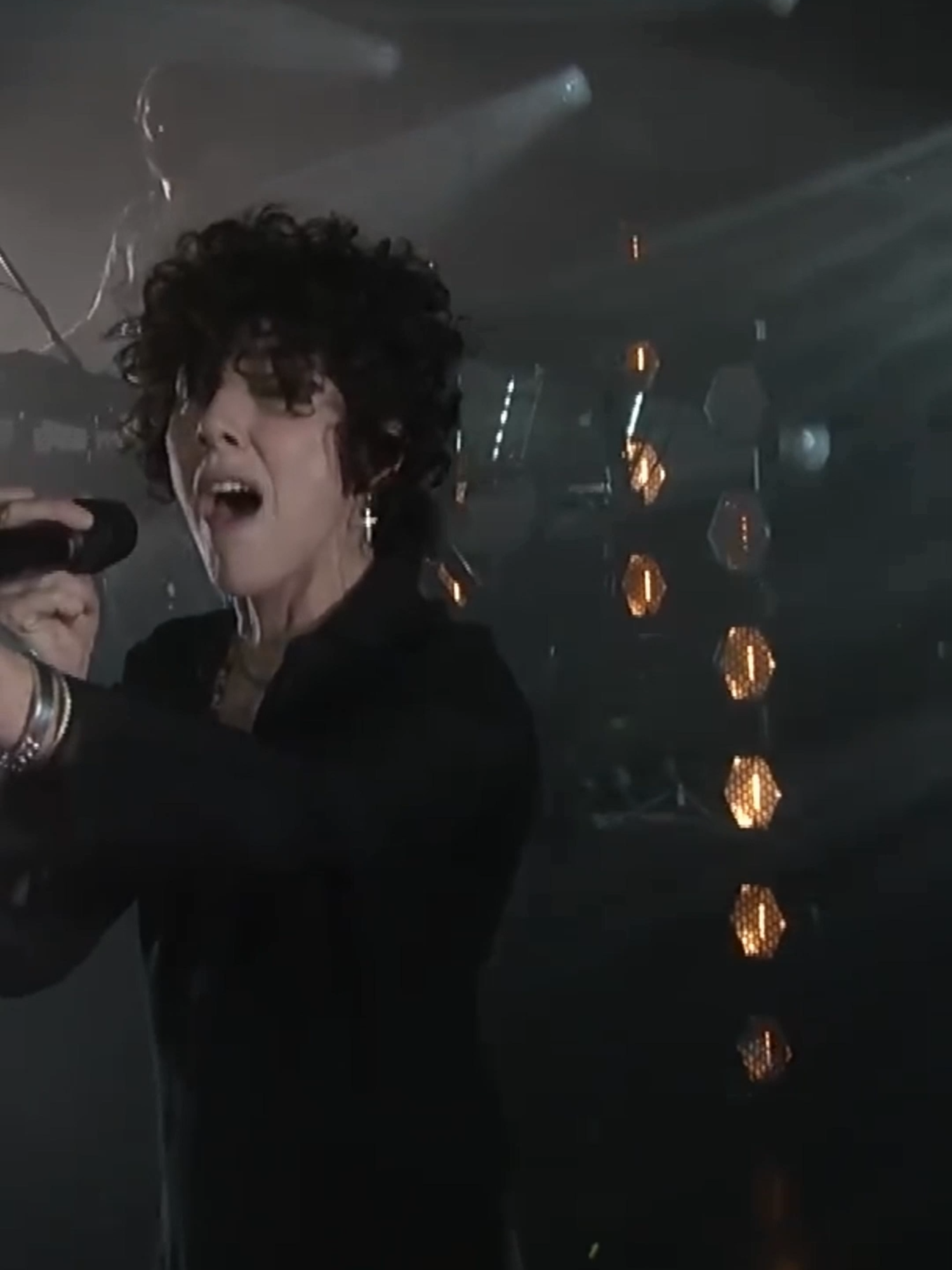 LP  Lost On You 2016