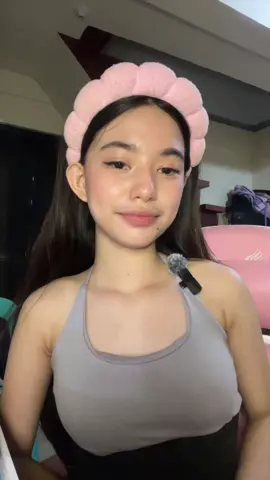COME WITH ME TO REMOVE MY MAKEUP!@Unilove PH Official #fyp #wipes #unilove #musthaves 