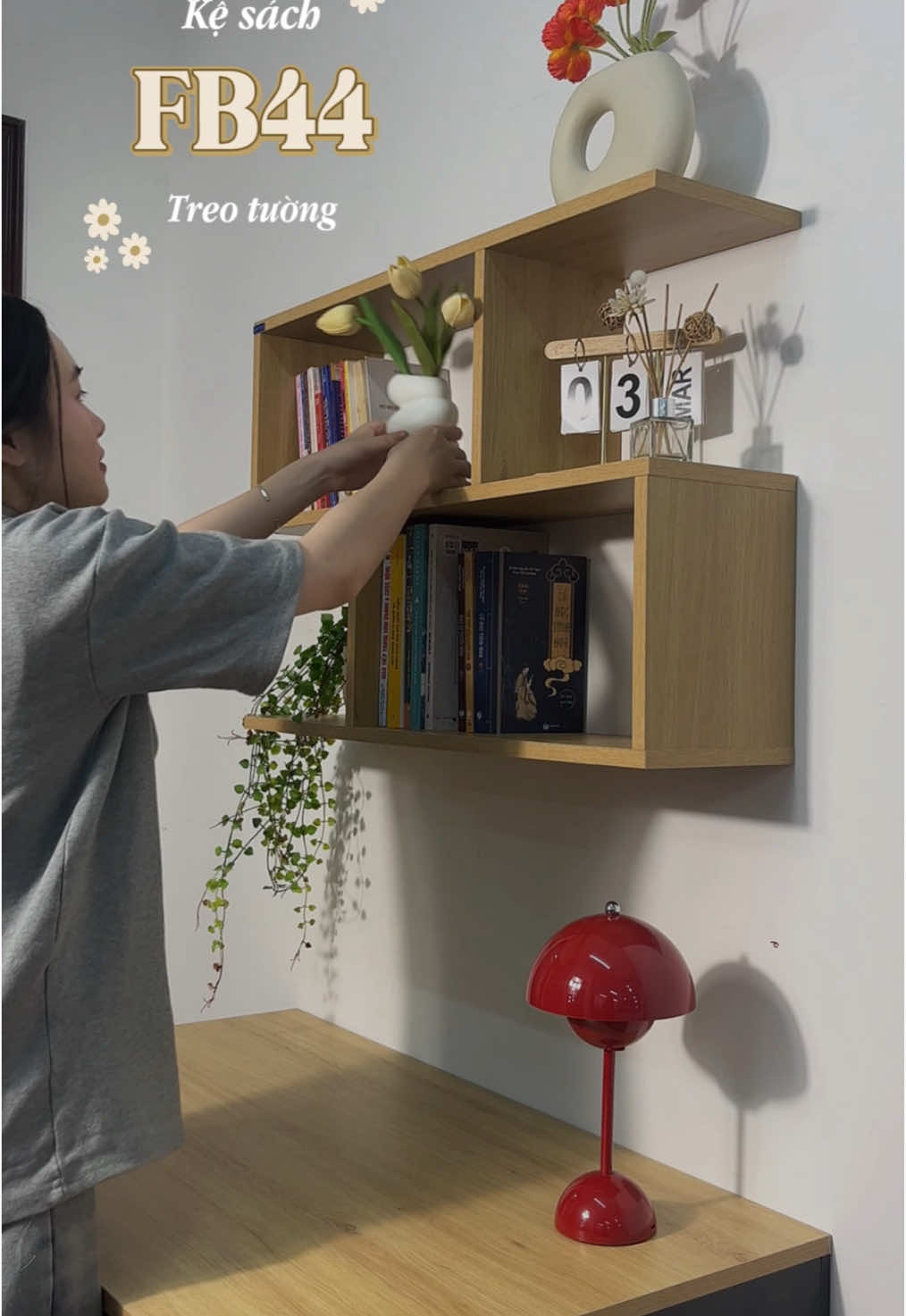 1 chiếc kệ treo tường dày dặn, tiết kiệm không gian FB44 từ Fivo 😘 #noithatfivo #ketreotuong #kesach 