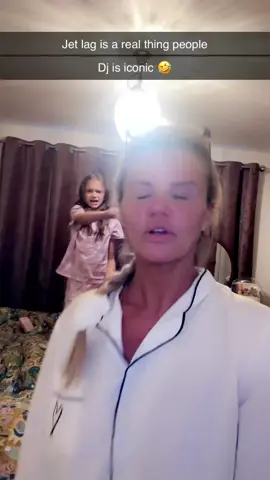 #fyp #kerrykatona #mumdaning #motheranddaughtergoals #embarrassingmykids #unbreakablebond 