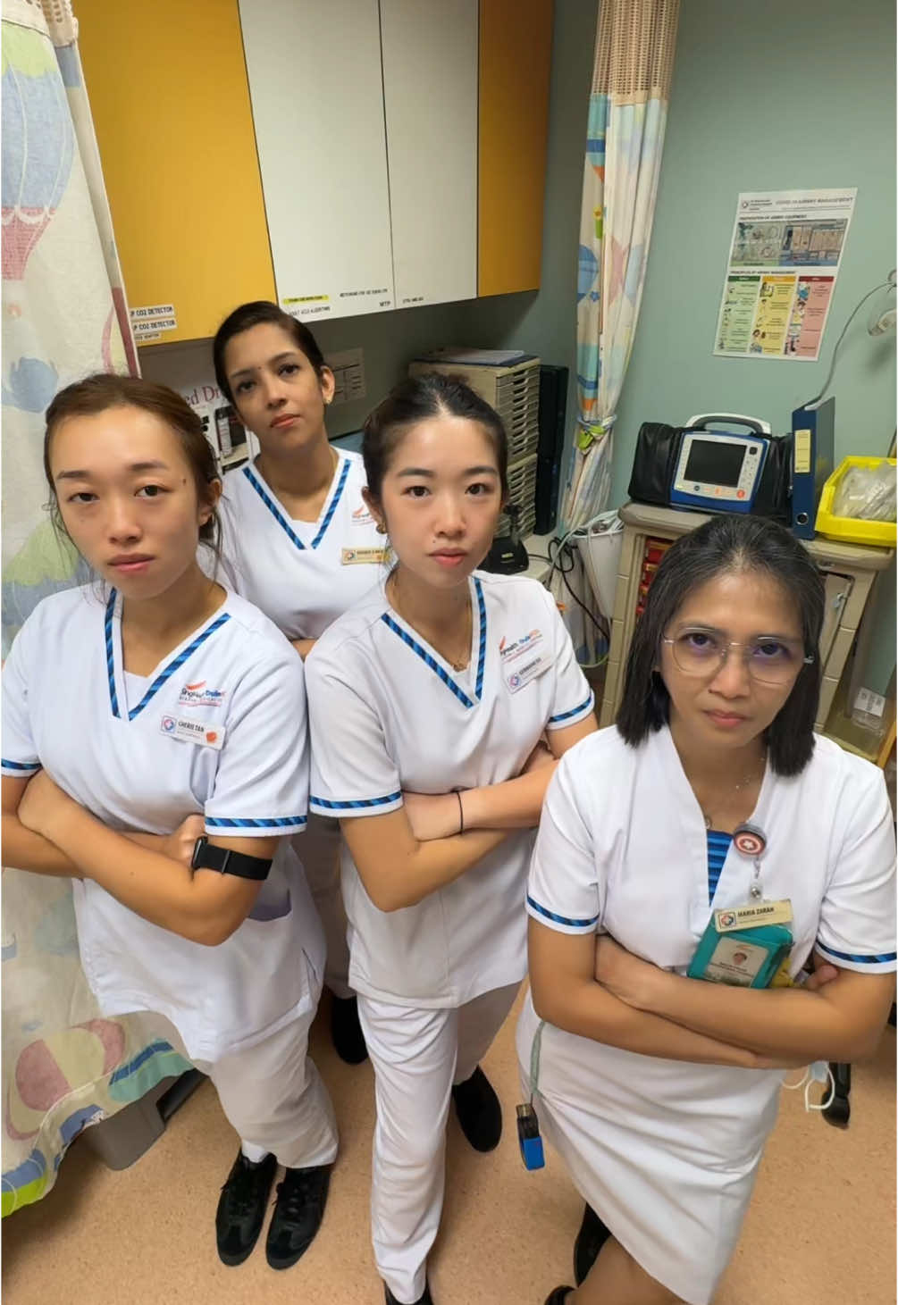 knock knock new scccrubs 🧽 #transition #newuniform #uniform #nurses 