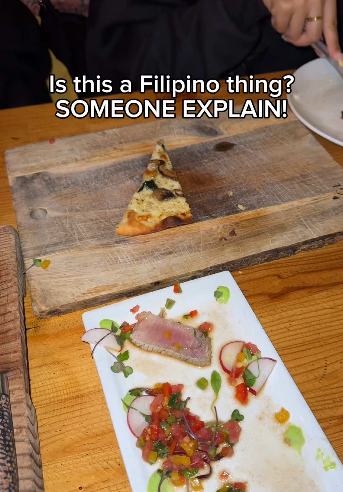 SOMEONE JUST EAT IT PLEASE 😭 #filipinorelatable #comedytrending #filipinosbelike 