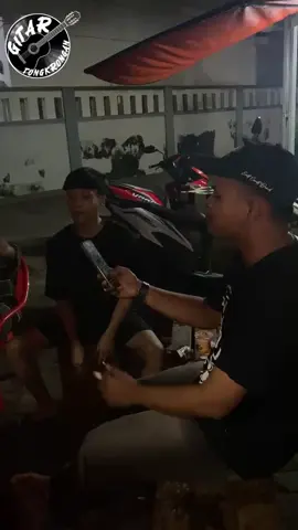 POV punya temen yang suka nge rapp😁 #bondanprakoso#bondanprakosobungga#bunga#VoiceEffects#masukberanda#gitartongkrongan#tongkrongan#coverlagu#rapper 