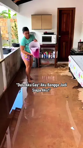 “Dulu aku gay! Aku bangga jadi siapa aku!”  @akarnafas.ori  #bigreen #akarnafas #parugo #fypmalaysia #fypindonesia 