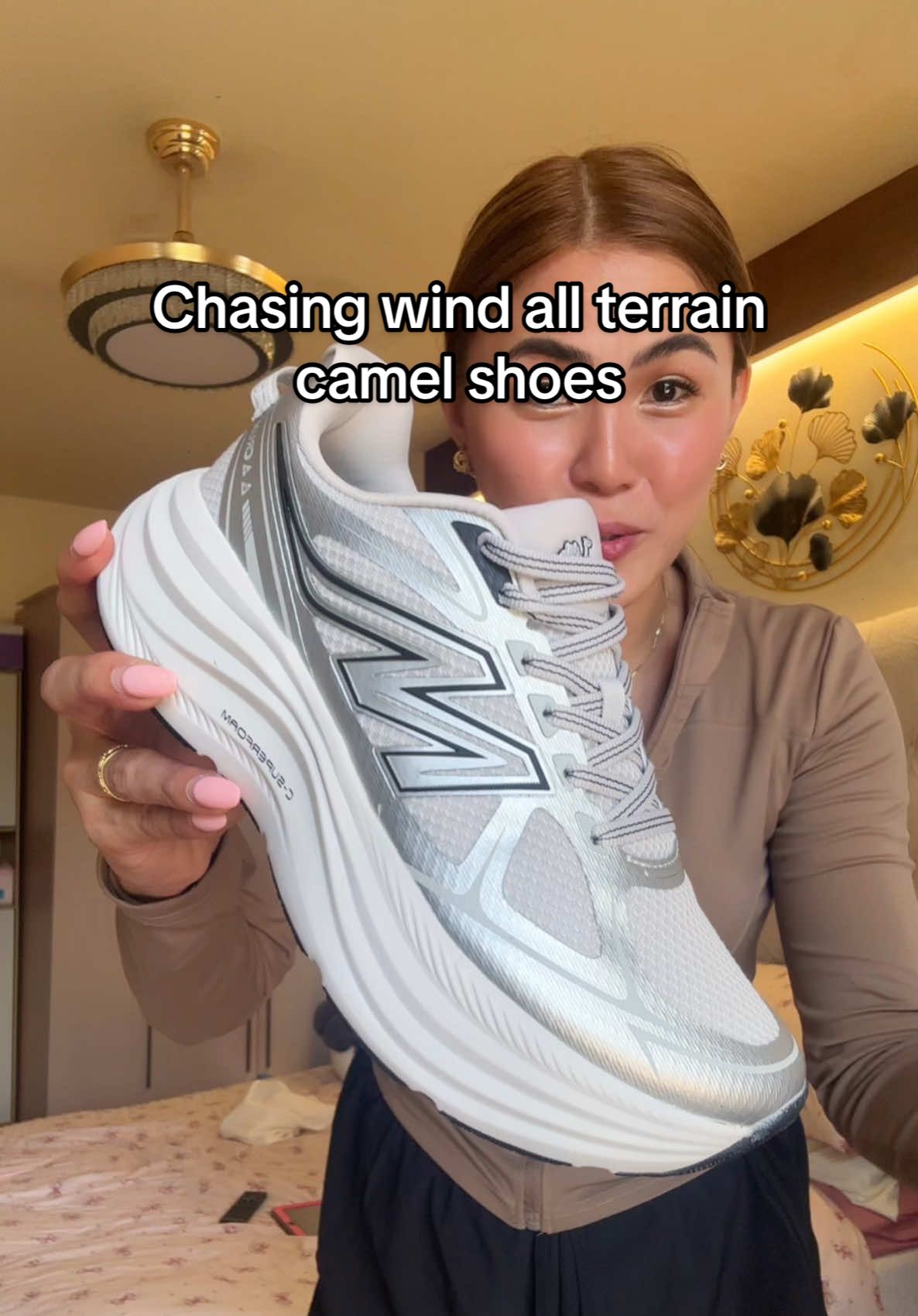 Another sport shoes from camel crown, check niyo to sobrang gaan suotin #camelshoes #camelcrownshoes #chasingwind #camelsportshoes #sportsshoes #allterrainshoes #antislipshoes #stronggripshoes #shoes #camelcrownshoes