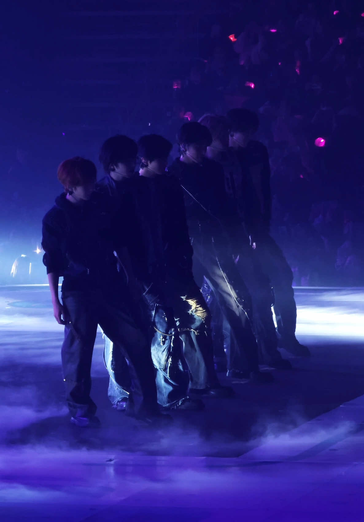ending pose #nctwish #songbird #riku #ryo 