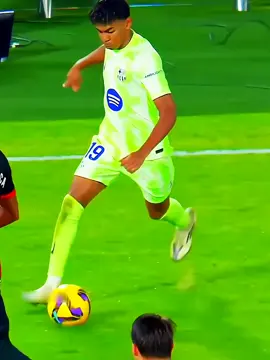 100% High IQ Smooth Passes 🥰🥰 #Soccer #football #cr7tlb 