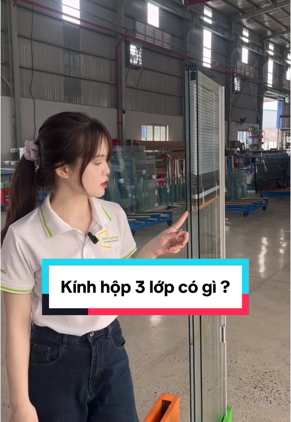 Đợi chừng nào làm nhôm kính giàu rồi e sẽ cân nhắc việc lắp kính hộp 3 lớp. Chứ bây giờ mua ly matcha latte còn phải suy nghĩ 😇  #kinhhopnantrangtri #nhomkinh #remtrongkinhhop #cuadep #vattukinhhop #hocviec #viral #cuanhom 