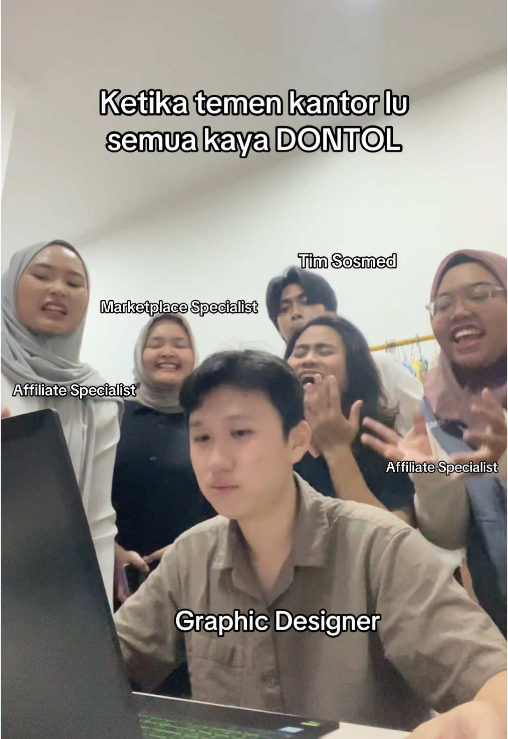 Tag temen dontol mu di kantor 🥴 #aditsopojarwo #dontol #denis