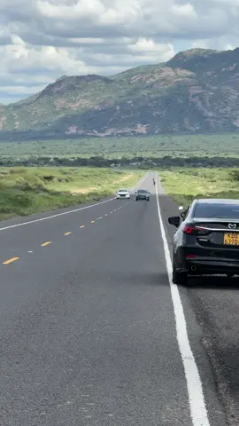 Mazda Demio1.5 D AWD vs Mazda Atenza 2000cc. Demio WON #demio #atenzawagon #atenzasport #drag