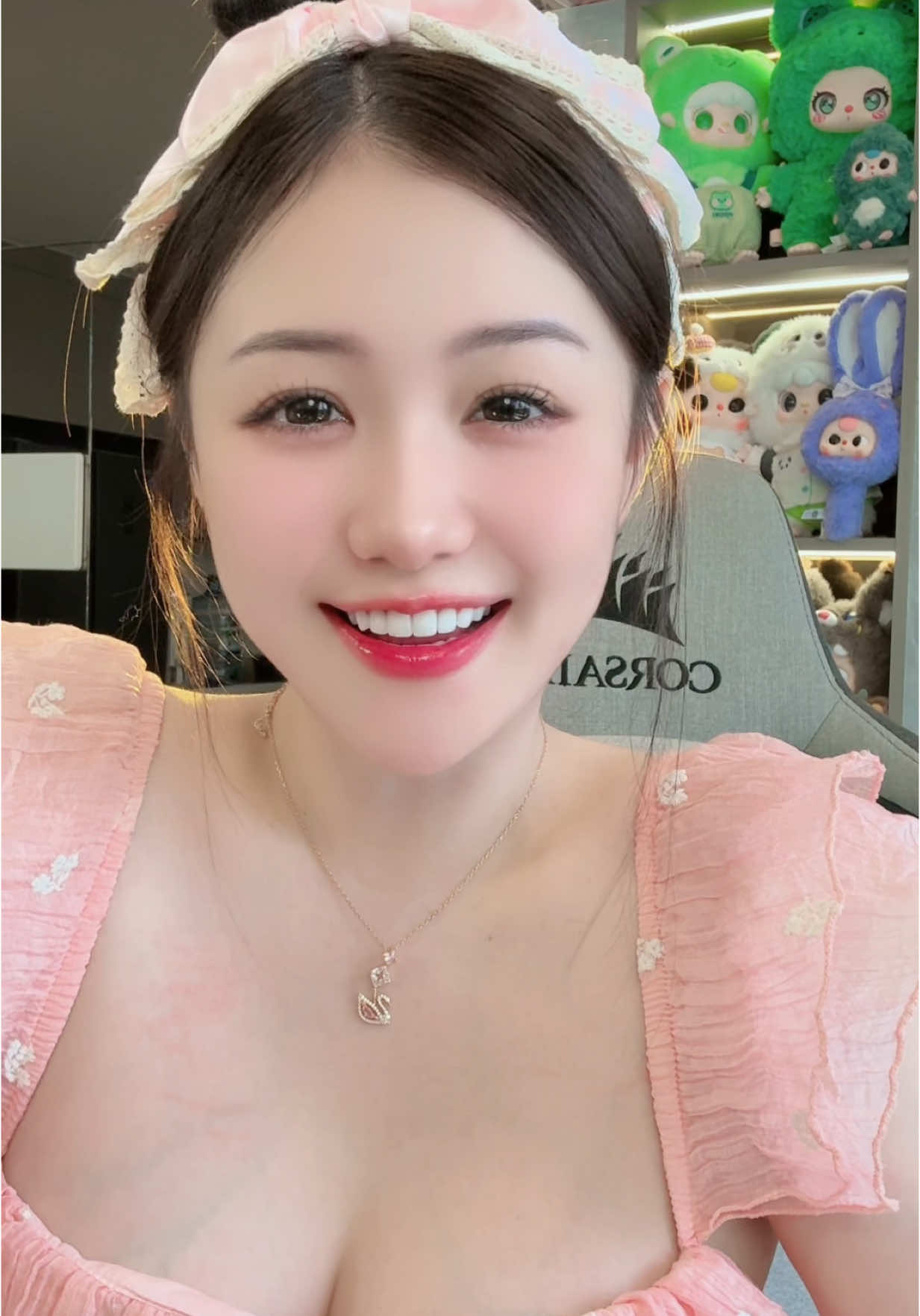 Buông tay để em rời đi…