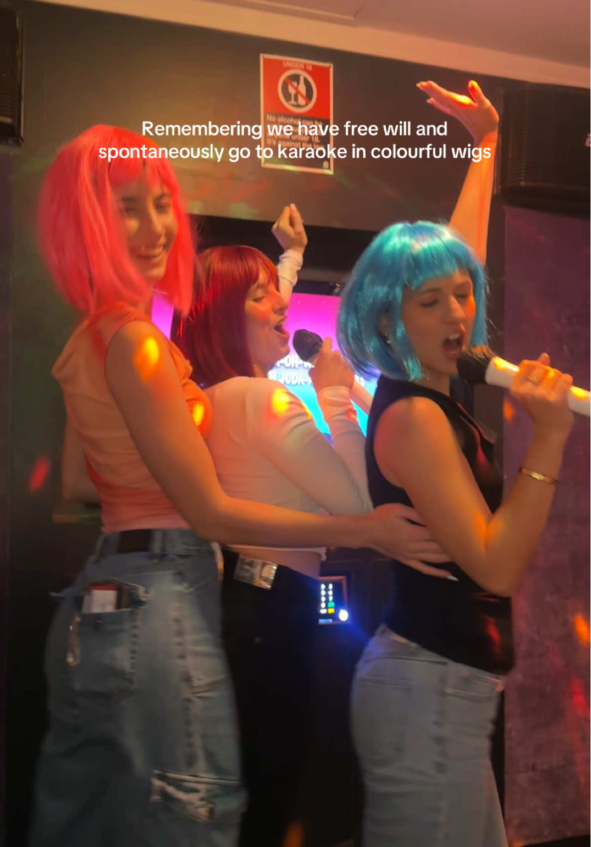 Literally sm fun #karaoke #wignight 