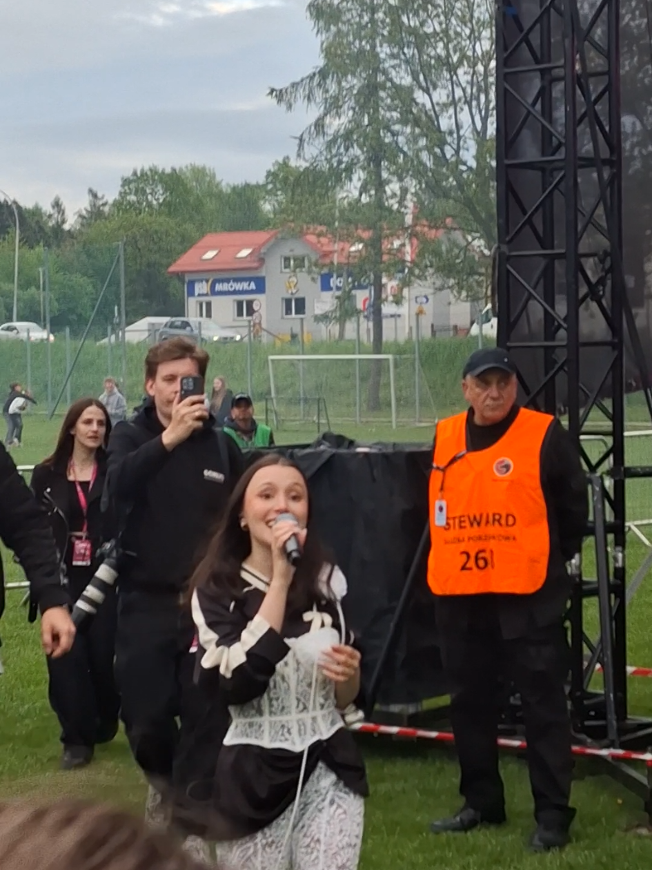 @DIIYA @MiastoGorlice @RMF MAXX ✨️#gorlice #dnigorlic #gorlicemiastoswiatla  #latonamaxa #concert #fyp #diiya 