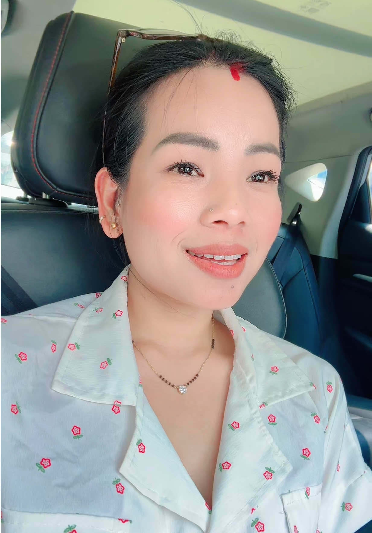 ☺️🥰 #trendingsong #trendingtiktok #wifelife #blessinglife😇 #foryoupage #tiktoknepal #foryou #janukathapa❤️ 