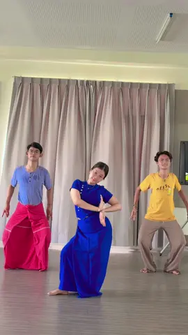 #ပုဂံအကလေး #EiEiLin #fyppppppppppppppppppppppp #myanmartiktok🇲🇲🇲🇲 #ရောက်စမ်းfypပေါ်😒myanmartiktok #မြန်မာမှုအနုပညာ #myanmardance🇲🇲🇲🇲 