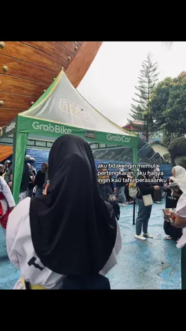 #fypage #fypp #fy #lewatberanda #4u #katakata #tiktokpelitfyp #fyppp #fotolive #livephoto 