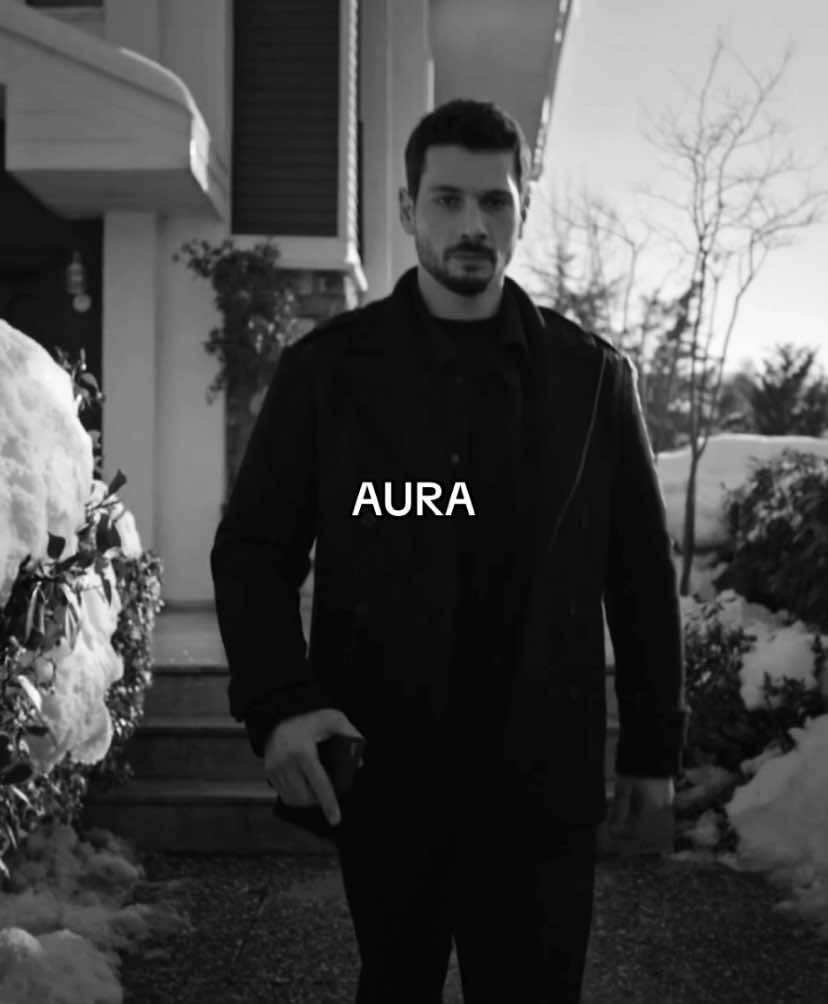 I love this man🫠🫠🫠 #halilibrahim #hudutsuzsevdadizi #denizcanaktaş #keşfet #keşfetteyizzz #turkishseries #turkishactor #fyp #foryoupage #foryou 