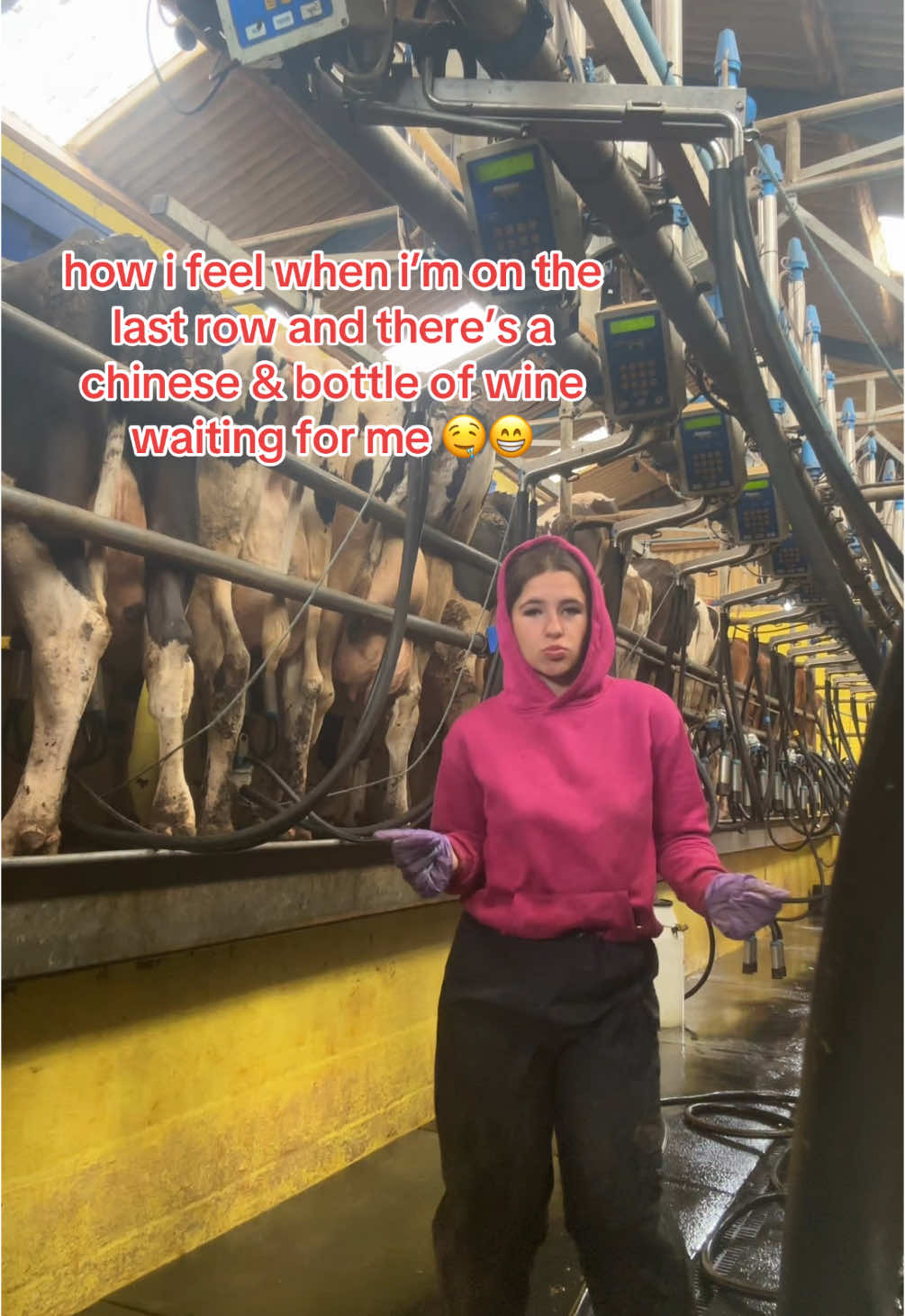 #milkingcows #youngfarmer #worklife #chinesefood 