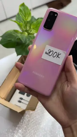 Khách nào lấy e sale luôn 200k hoan hỉ mn ơi. Vía nặng quá #dienthoaicu #giare #s20 #didong69s 