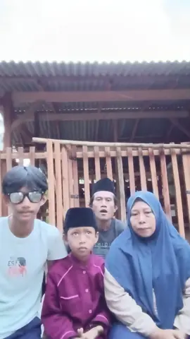 solawatan dulu bolo🙏🥰🤲 #bersama #keluarga #viral_video #fypシ゚ 