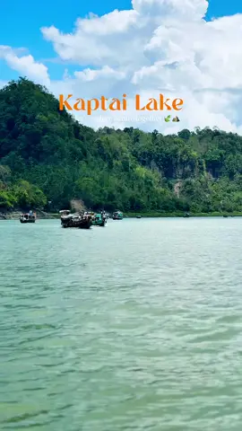 জীবনে আনন্দ উপভোগ করার জন্য জীবনে একটিবার রাঙ্গামাটি ভ্রমণ করা দরকার ⛰️🇧🇩🍃 . . . #rangamati #kaptailake #viral #trending #fyp #creatorsearchinsights 