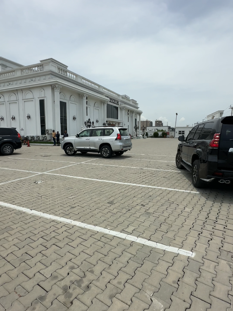Rent any of these POWERFUL SUVs for a day at an affordable rate🚗💨 This unbeatable deal includes a personal driver and fueling for the day. You can book via our website or Send a DM/message us on WhatsApp: 0816 747 4165  Kindly note that terms and conditions applies. #autogirl #autogirlng #rentacar #travel #rentalcar #carhire #rental #cars #carrentals #luxury #lagos #abuja #affordable #premiumquality #comfort