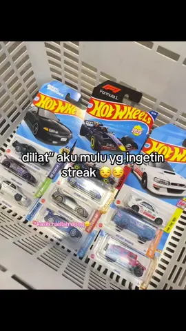 dapat hot item dari miniso 😍😍 #minisoidgoodthing #belanjadiminiso #fyp #hotwheelscollections #hotwheels #streak #api 