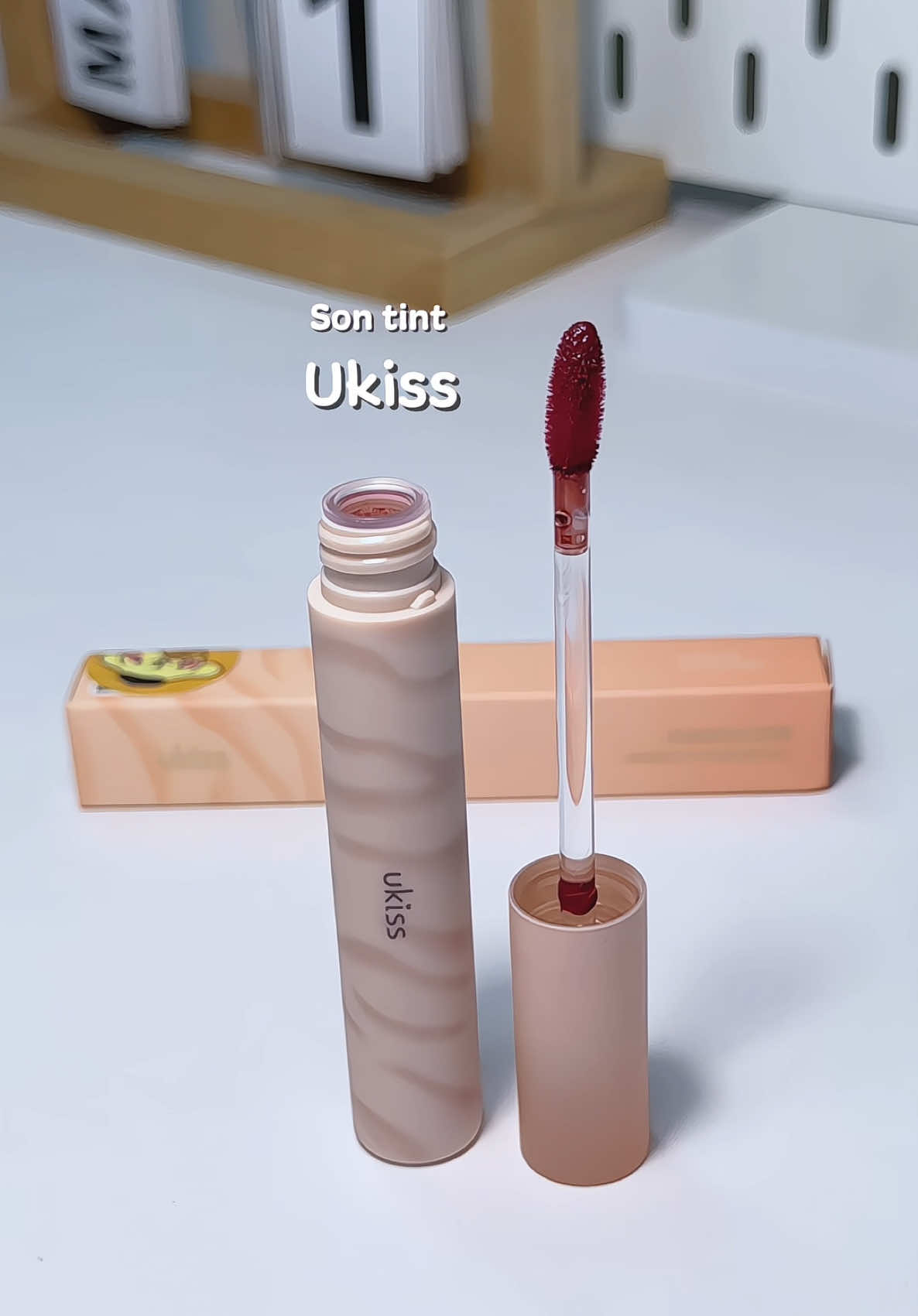 Em son tint siu lì #ukiss #sontintli #sontintukiss #sontint #xuhuong #unboxing #xuhuongtiktok 