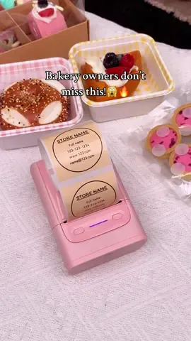 Bakery owners don’t miss this label printer!🔥🙀#thermalprinter #labelmaker #labels #stickers #labeling #bakery #SmallBusiness #packing #packingtips #fyp #share #printmaking #tiktokmademebuyit 