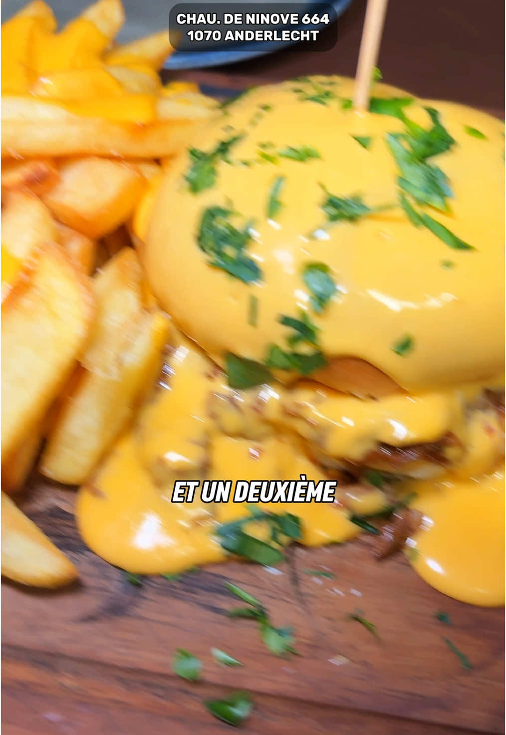 19,90€ pour deux personnes . Au prince de liège #burger #brussels #resto #halal #steakhouse 